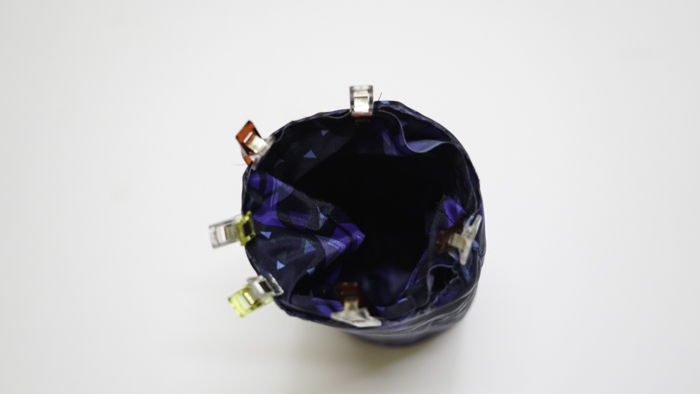 Bottle holder with thermal insulation 68