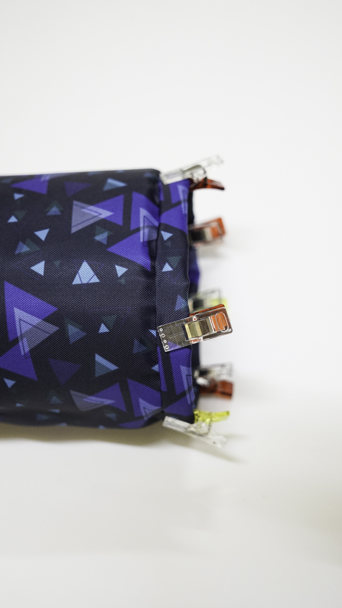 Bottle holder with thermal insulation 73