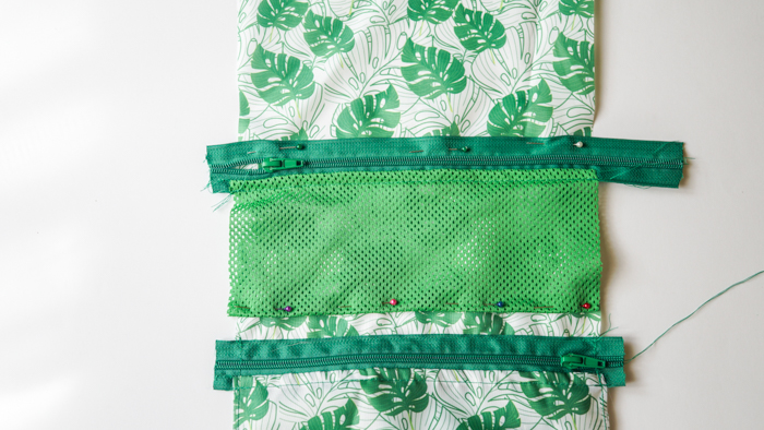 Toiletry bag 64