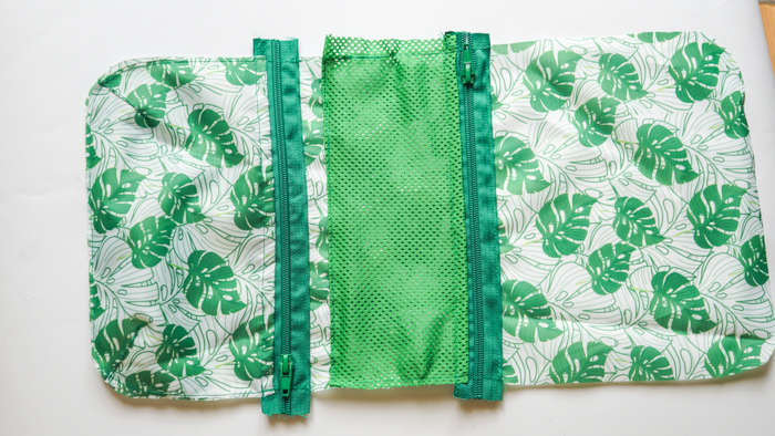 Toiletry bag 67