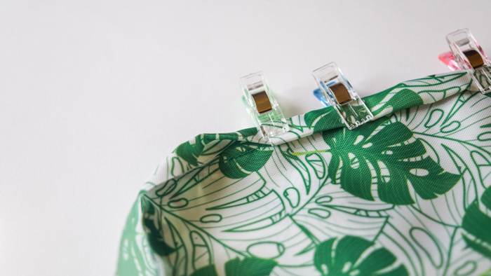 Toiletry bag 81
